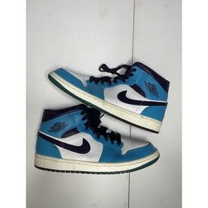 Size 8 - Air Jordan 1 Mid Hornets